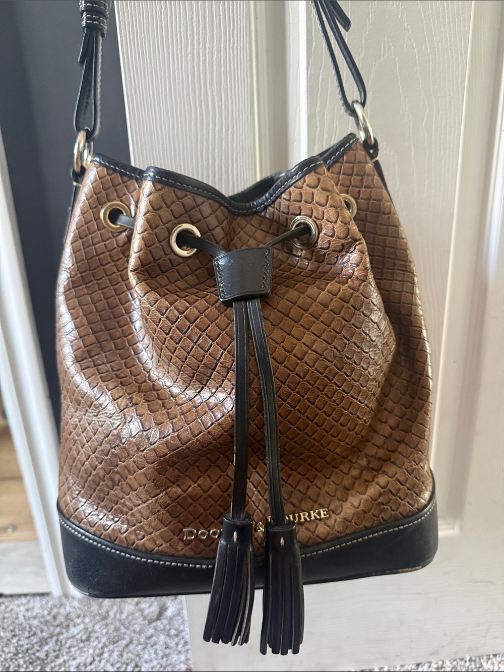 Dooney & Bourke drawstring leather bucket bag